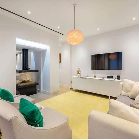 Posh 3 Bedroom Flat With Terrace And Indoor Fireplace In Mayfair, Near Hyde Park London Exterior foto